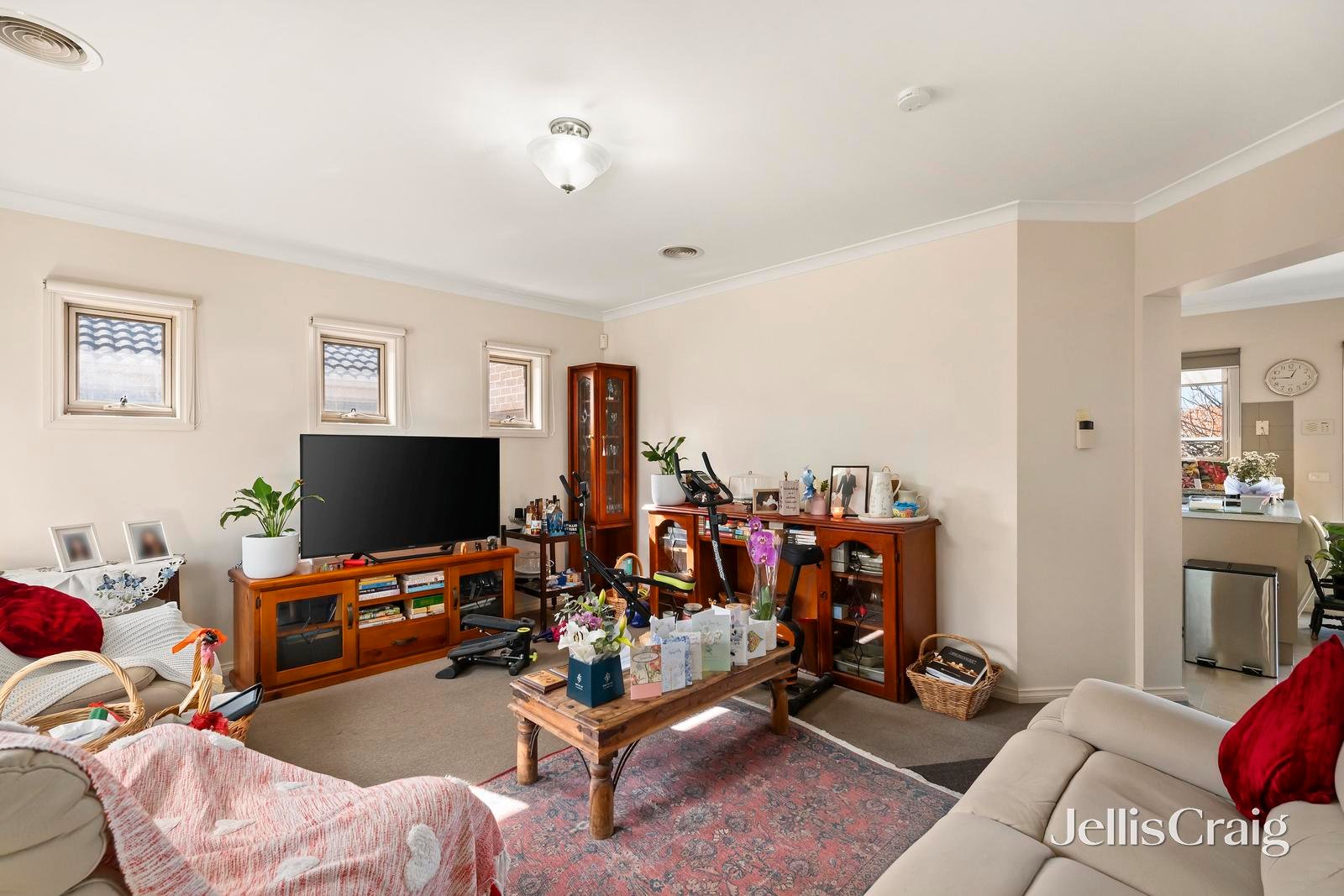 2/29 Slevin Street, Lilydale image 5