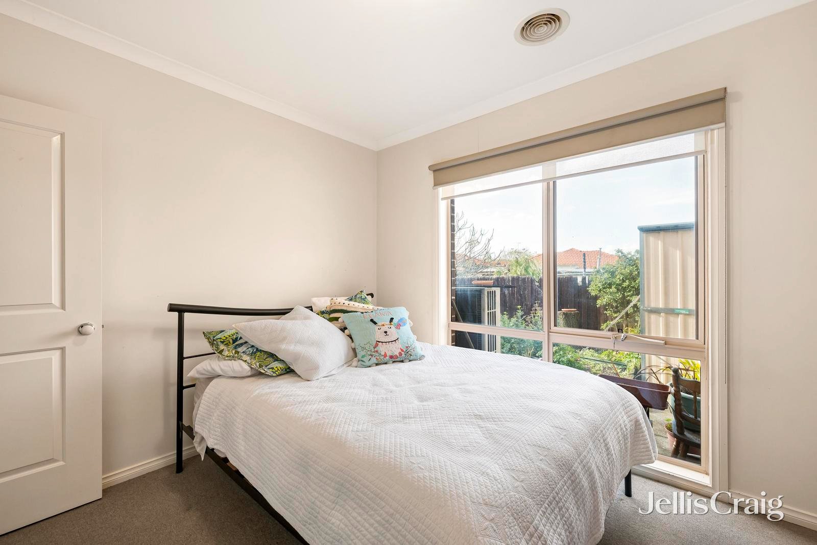 2/29 Slevin Street, Lilydale image 7