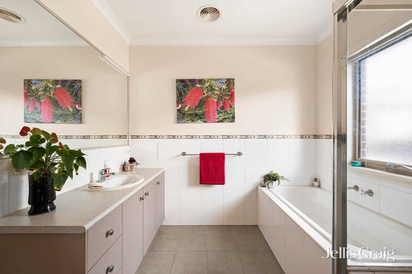 2/29 Slevin Street, Lilydale image 8
