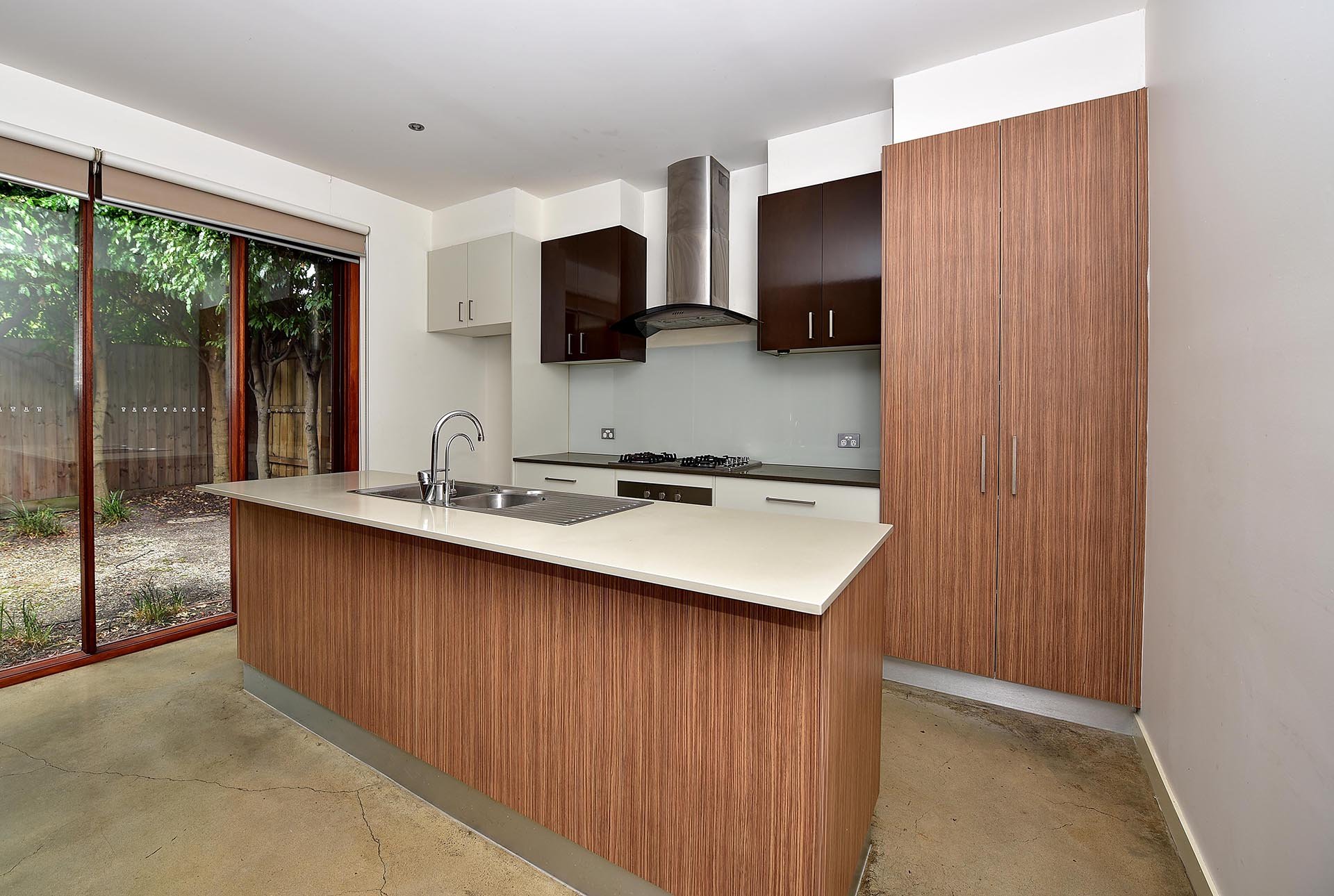 2/29 Virginia Street, Mount Waverley image 1