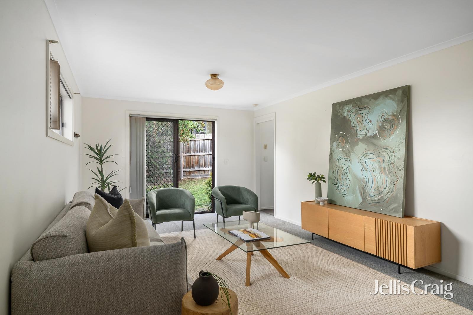 2/29 Warwick Road, Greensborough image 2