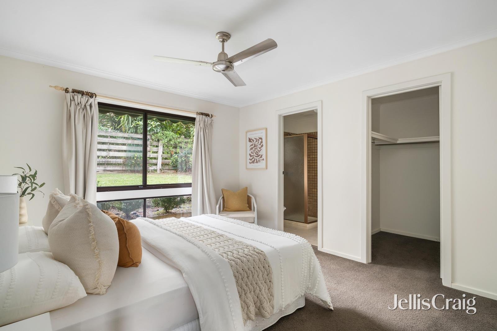 2/29 Warwick Road, Greensborough image 5