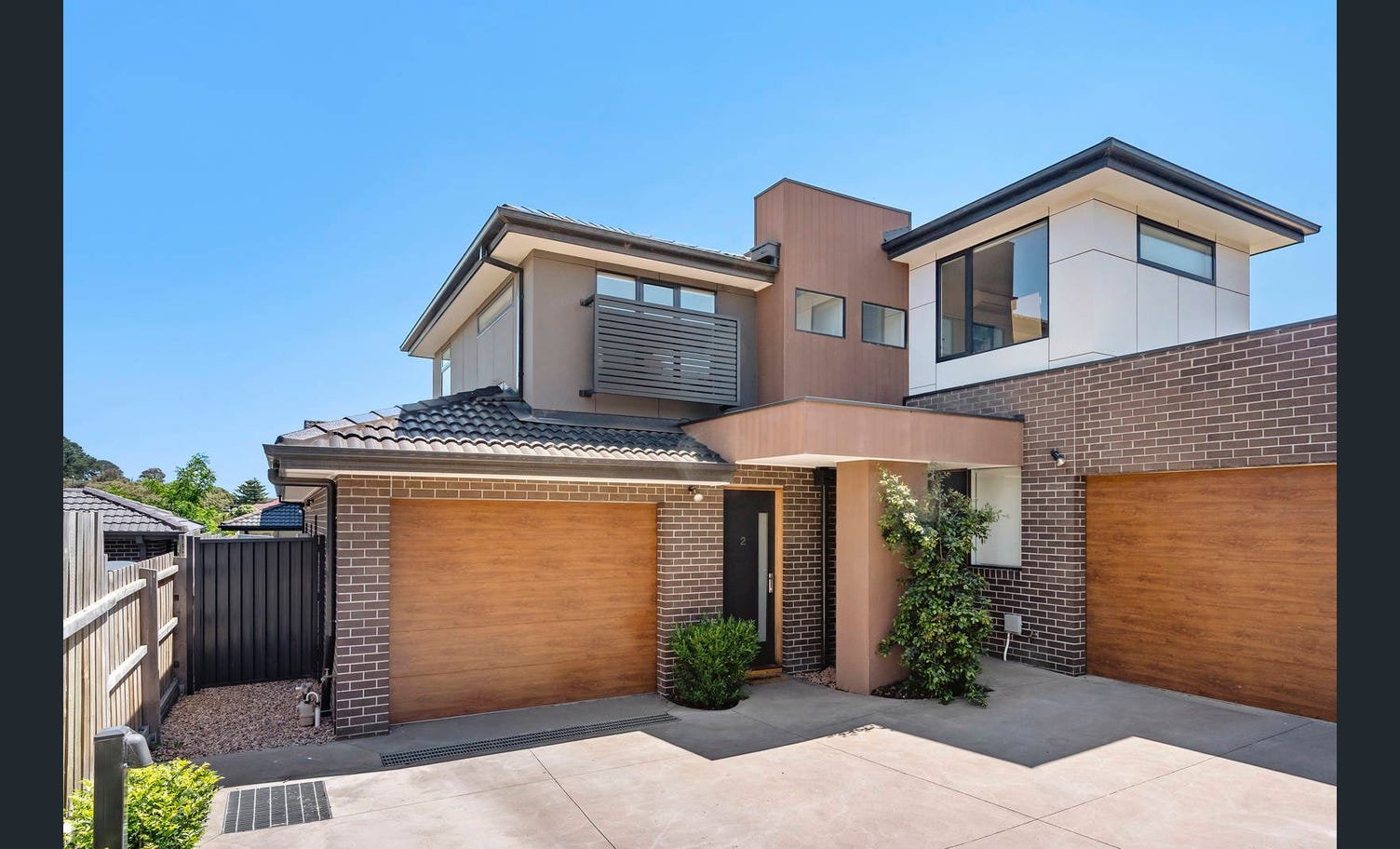 Property Gallery - Main Image