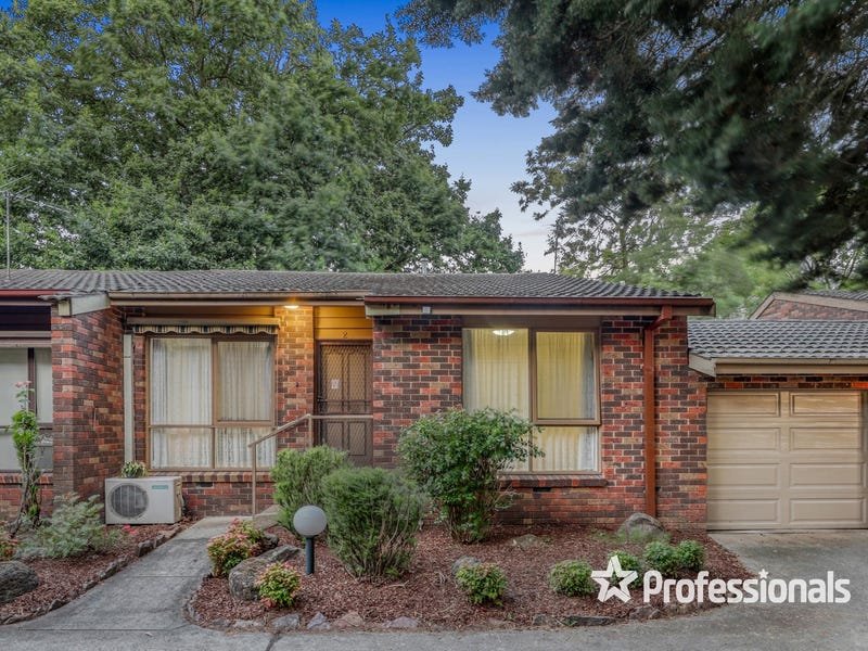 2/293 Mt Dandenong Road, Croydon image 2