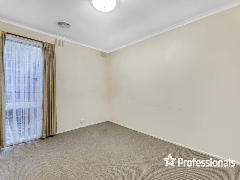 2/293 Mt Dandenong Road, Croydon image 8