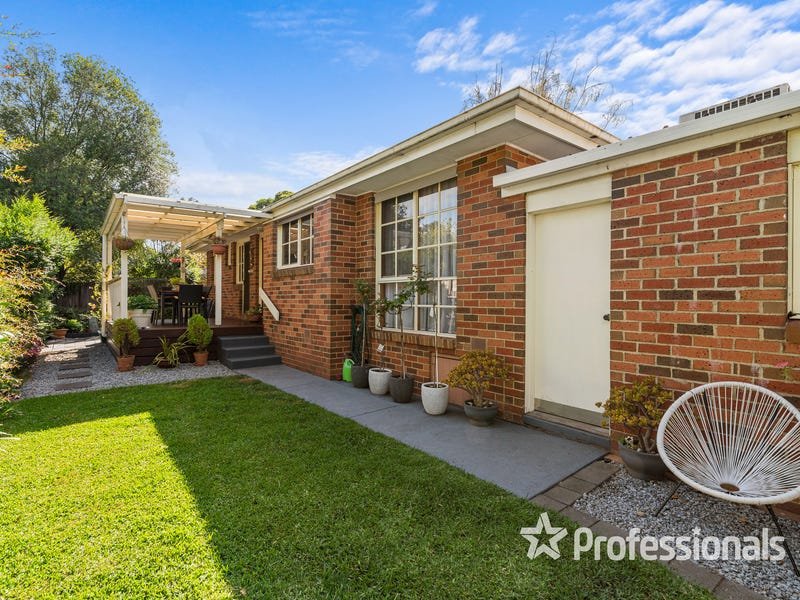 2/297-299 Mount Dandenong Road, Croydon image 12