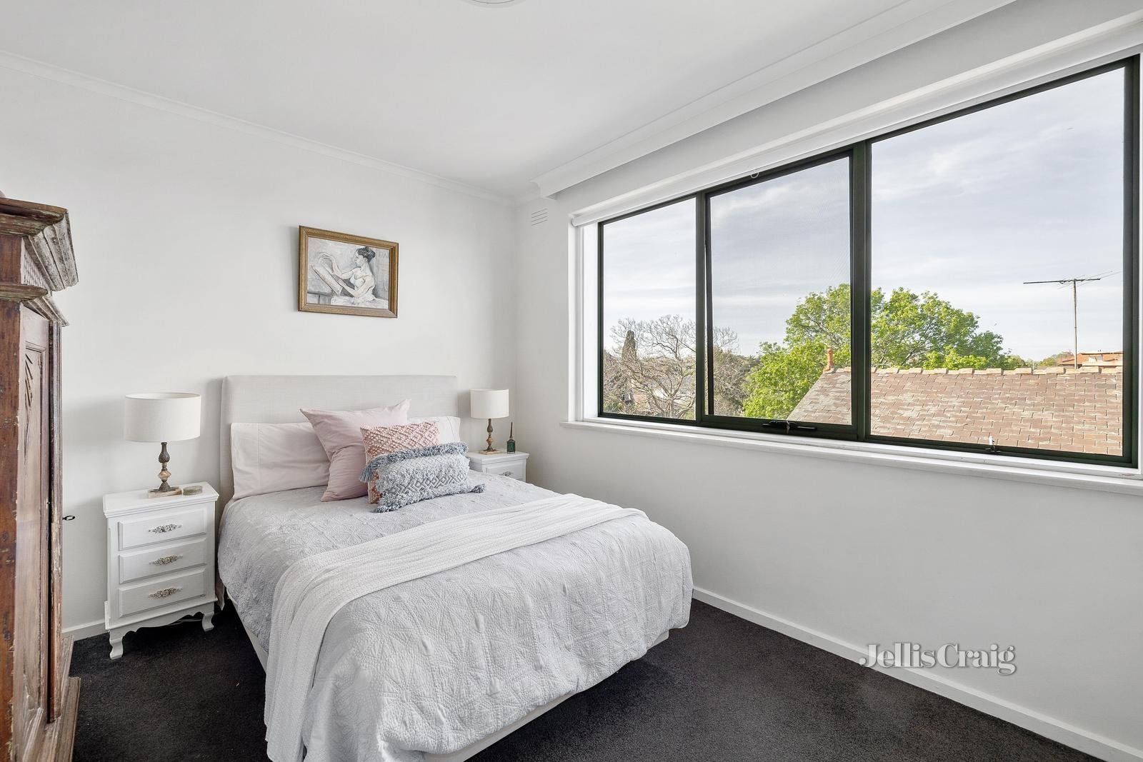 2/297 Orrong Road, St Kilda East image 7