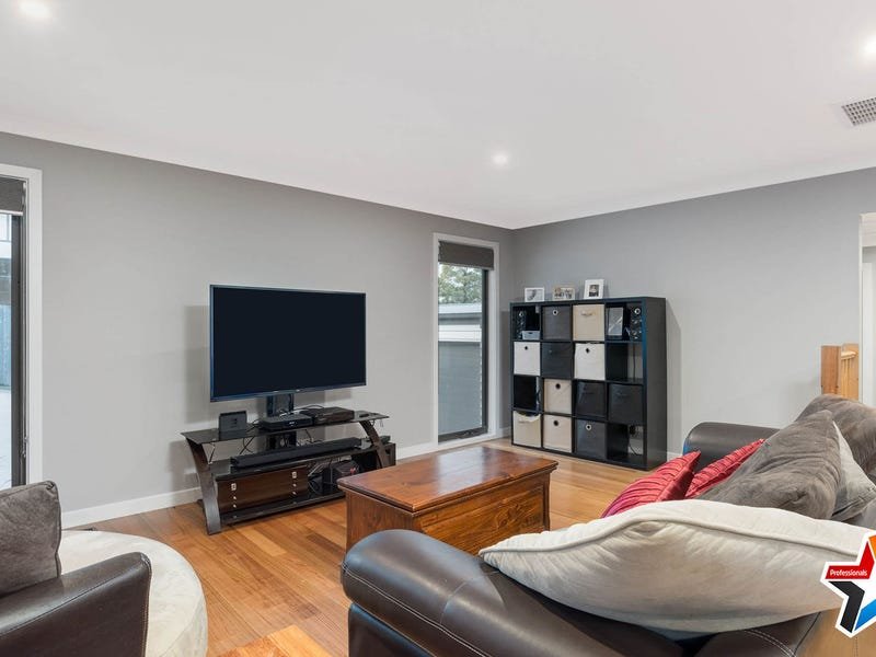 22A Bailey Road, Mount Evelyn image 2