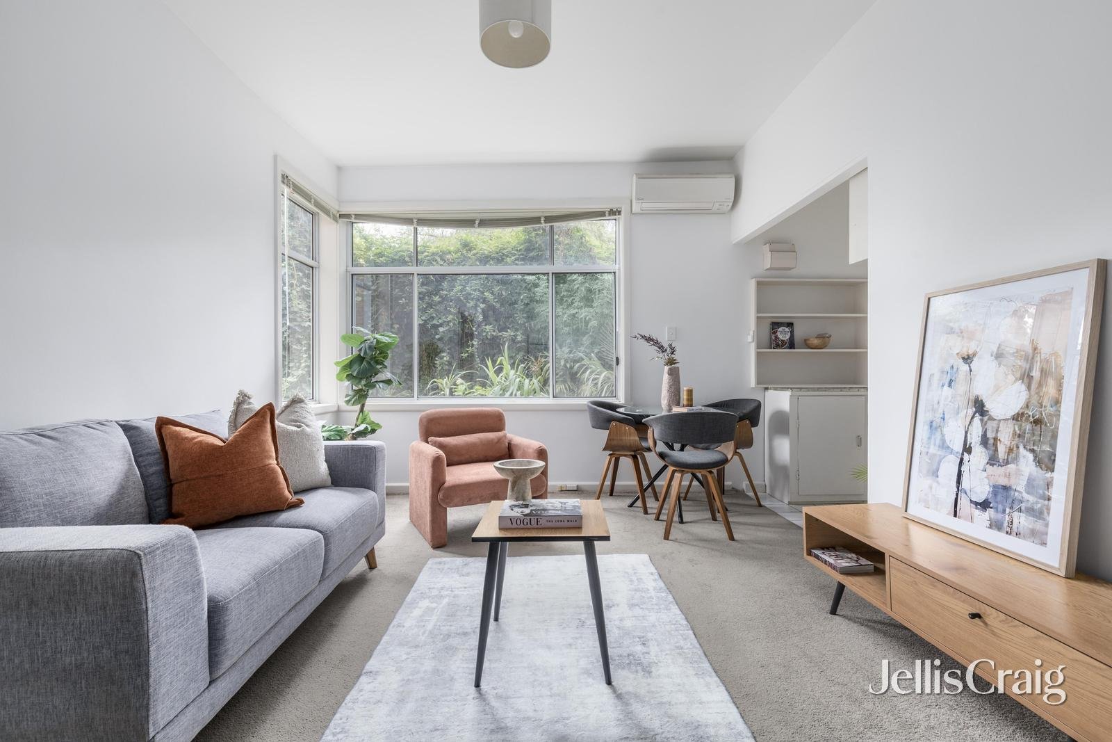 2/2A Burnie Street, Toorak image 6