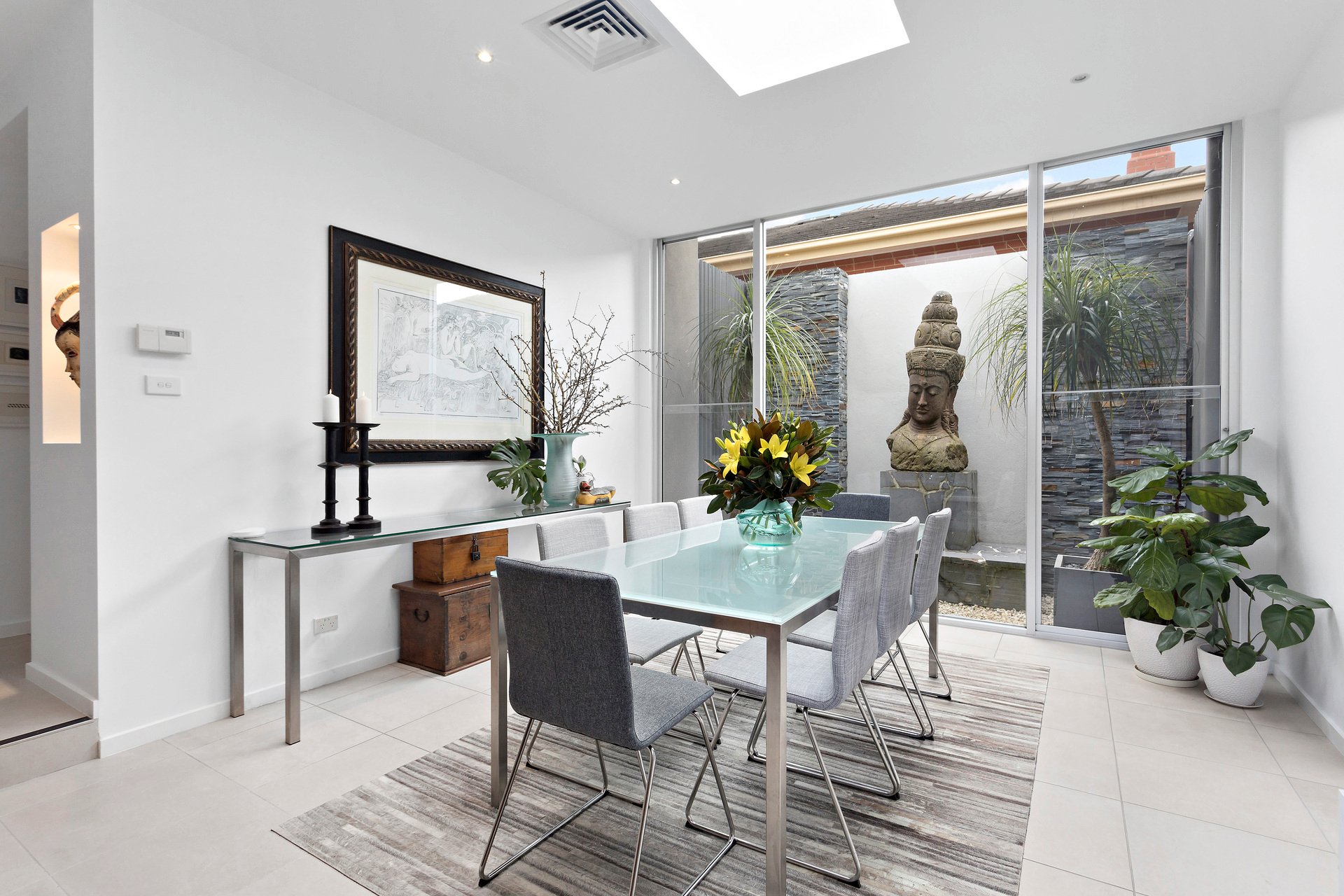 Property Gallery Thumbnail 6