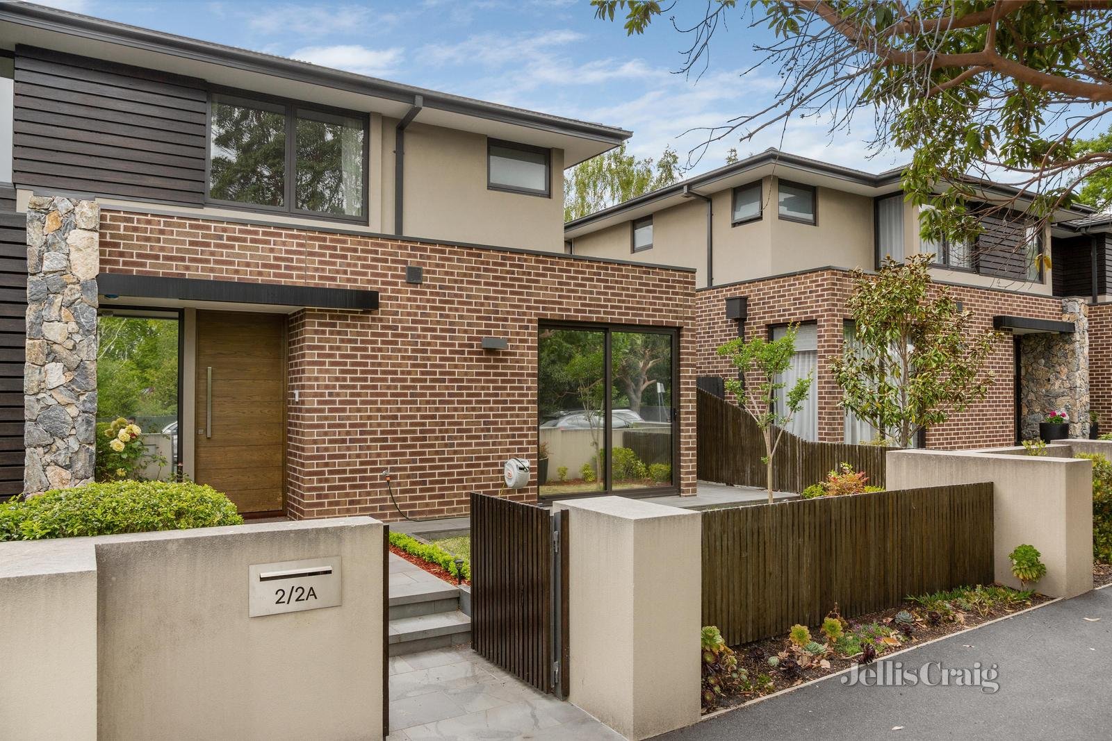 2/2a Maling Road, Canterbury image 1