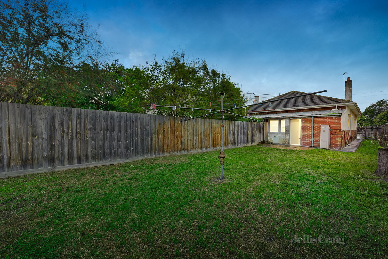 22A Queens Avenue, Caulfield East image 3