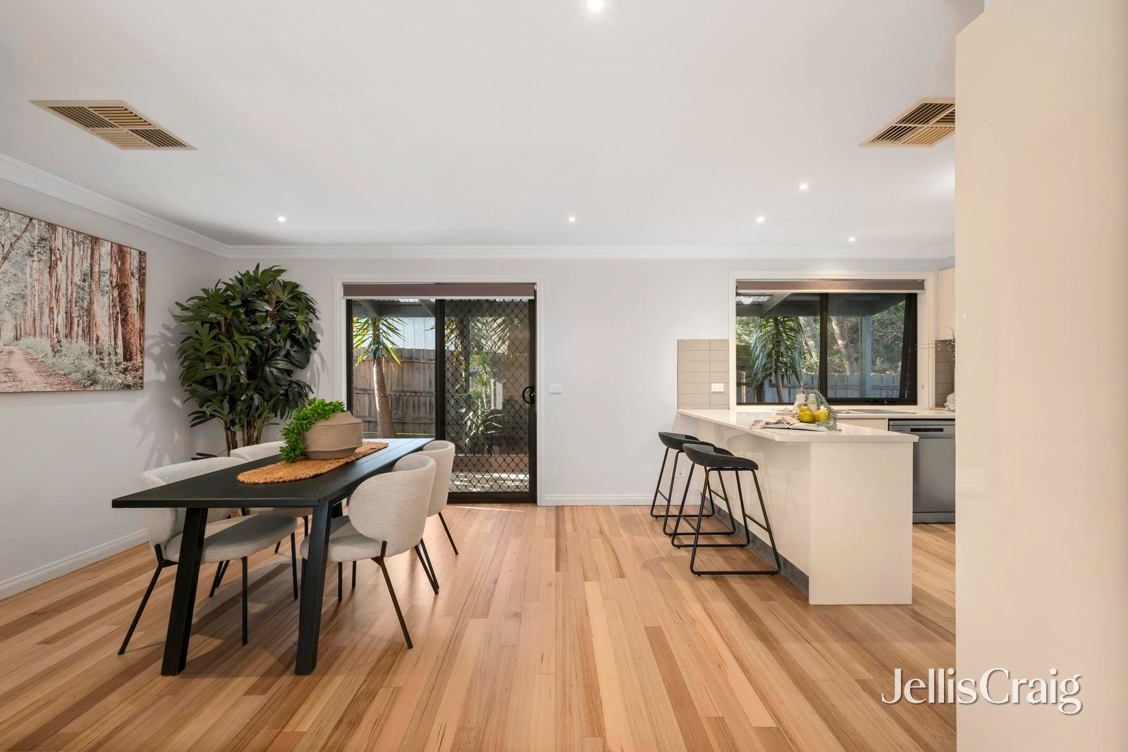 22A Taylor Road, Mooroolbark image 8