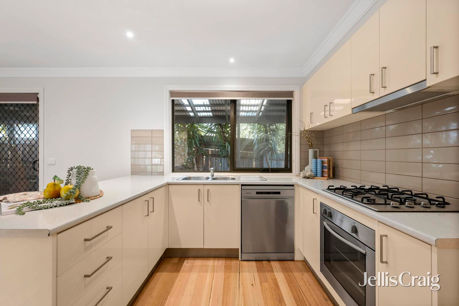 22A Taylor Road, Mooroolbark image 9