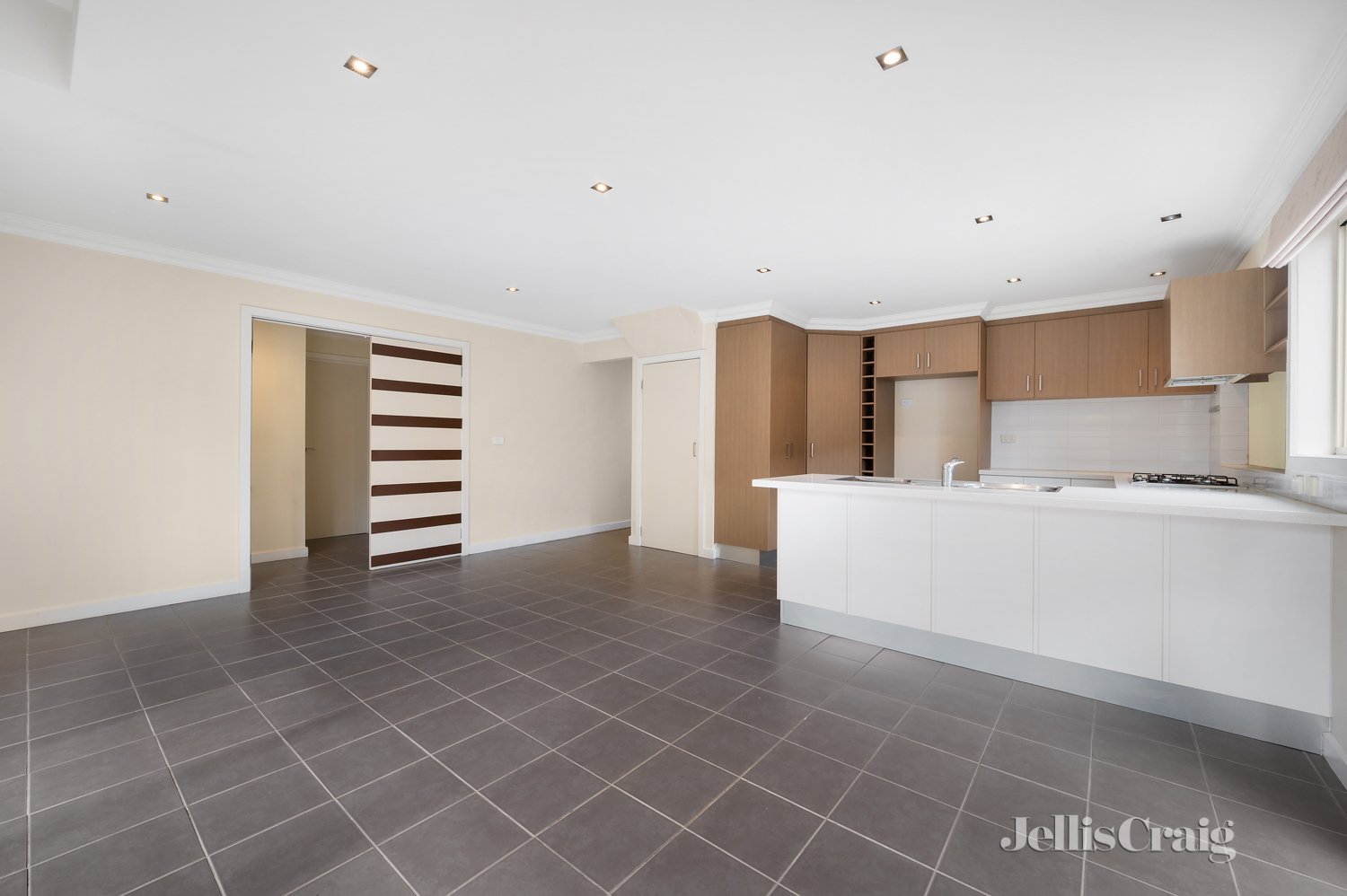 22A Wewak Parade, Heidelberg West image 3