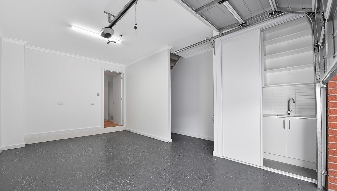 Property Gallery Thumbnail 6