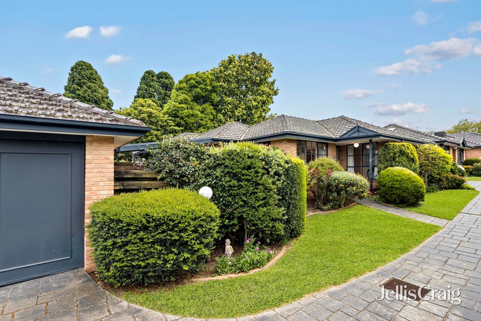 2/3-5 Conway Crescent, Balwyn image 1