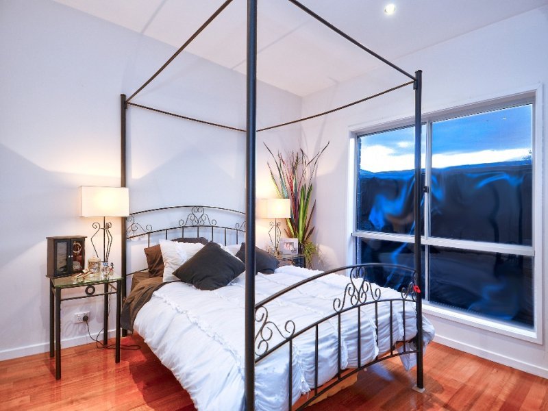 2/3-5 Lomond Terrace, East Geelong image 7