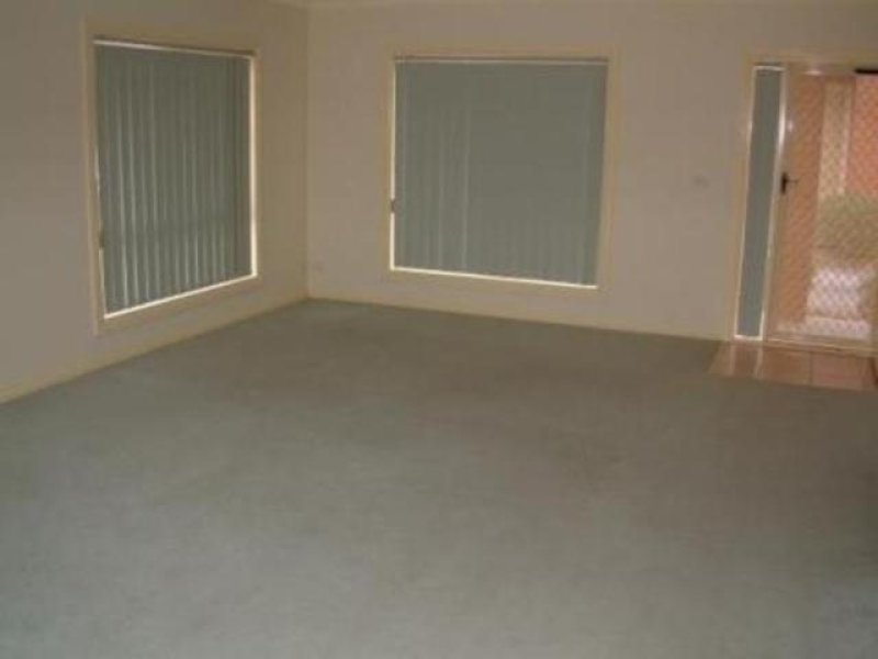 2/3-5 Sheales Street, Dandenong image 2