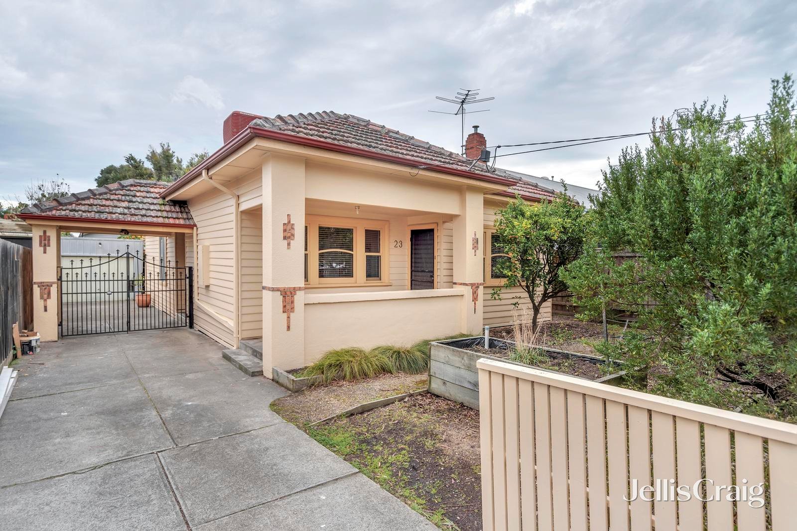 23 Abeckett Street, Coburg image 1