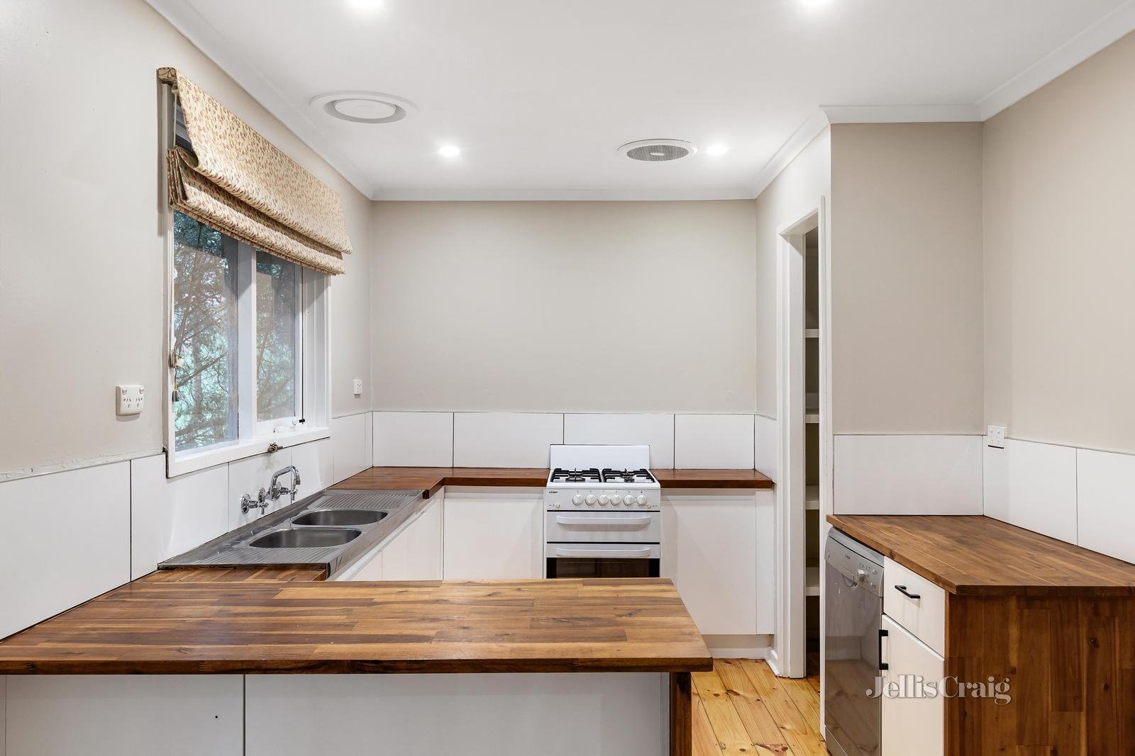 23 Acacia Road, Hurstbridge image 4