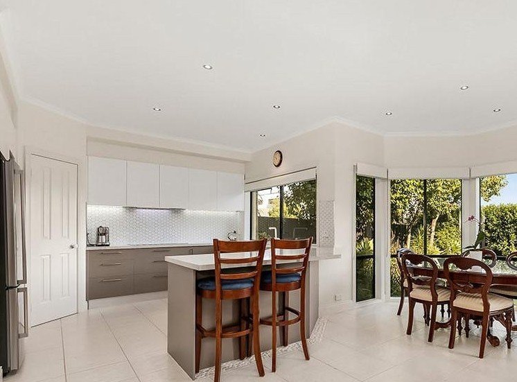 23 Agnew Street, Brighton East image 4