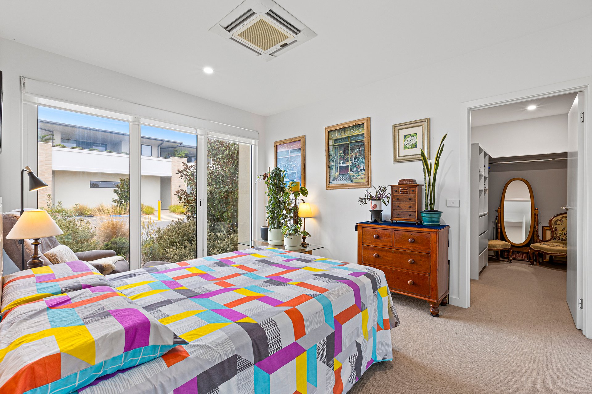 Property Gallery Thumbnail 7
