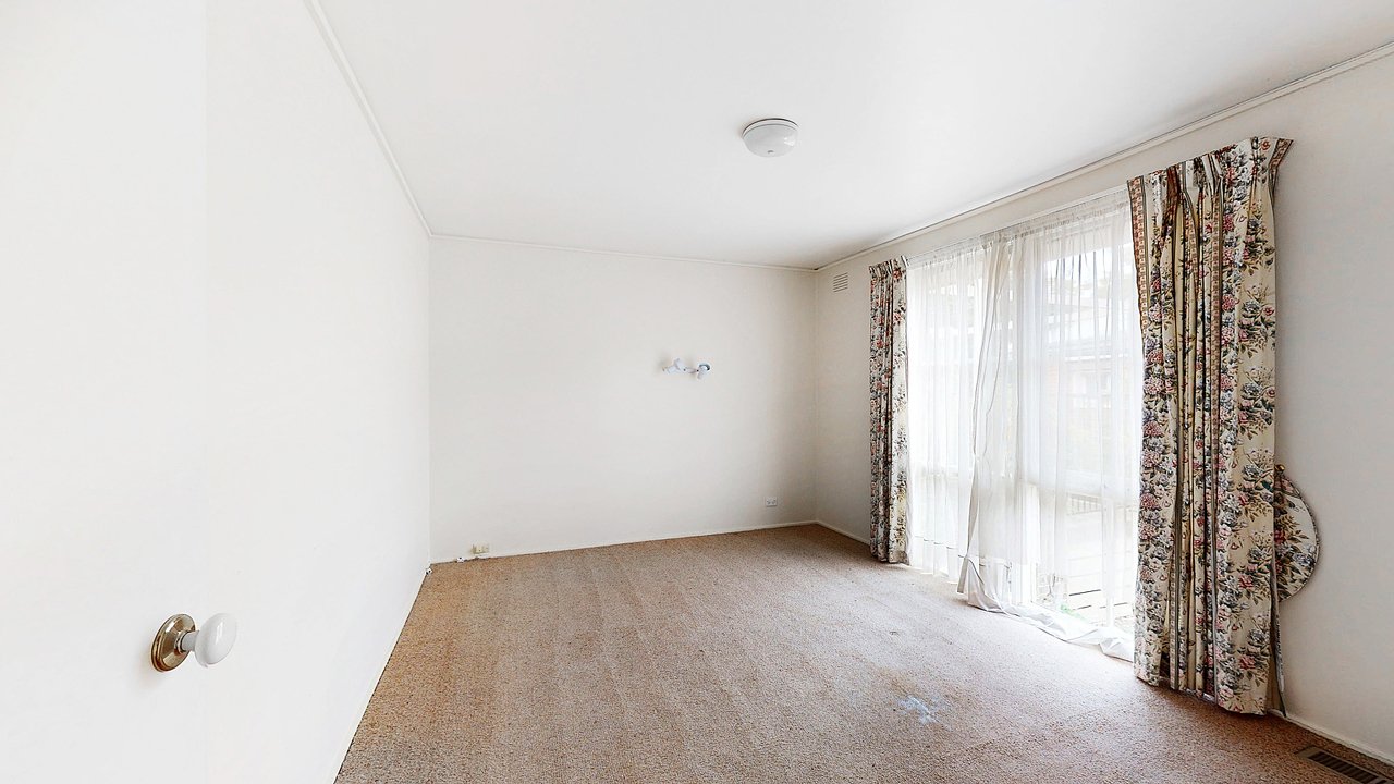 23 Albany Crescent, Surrey Hills image 4