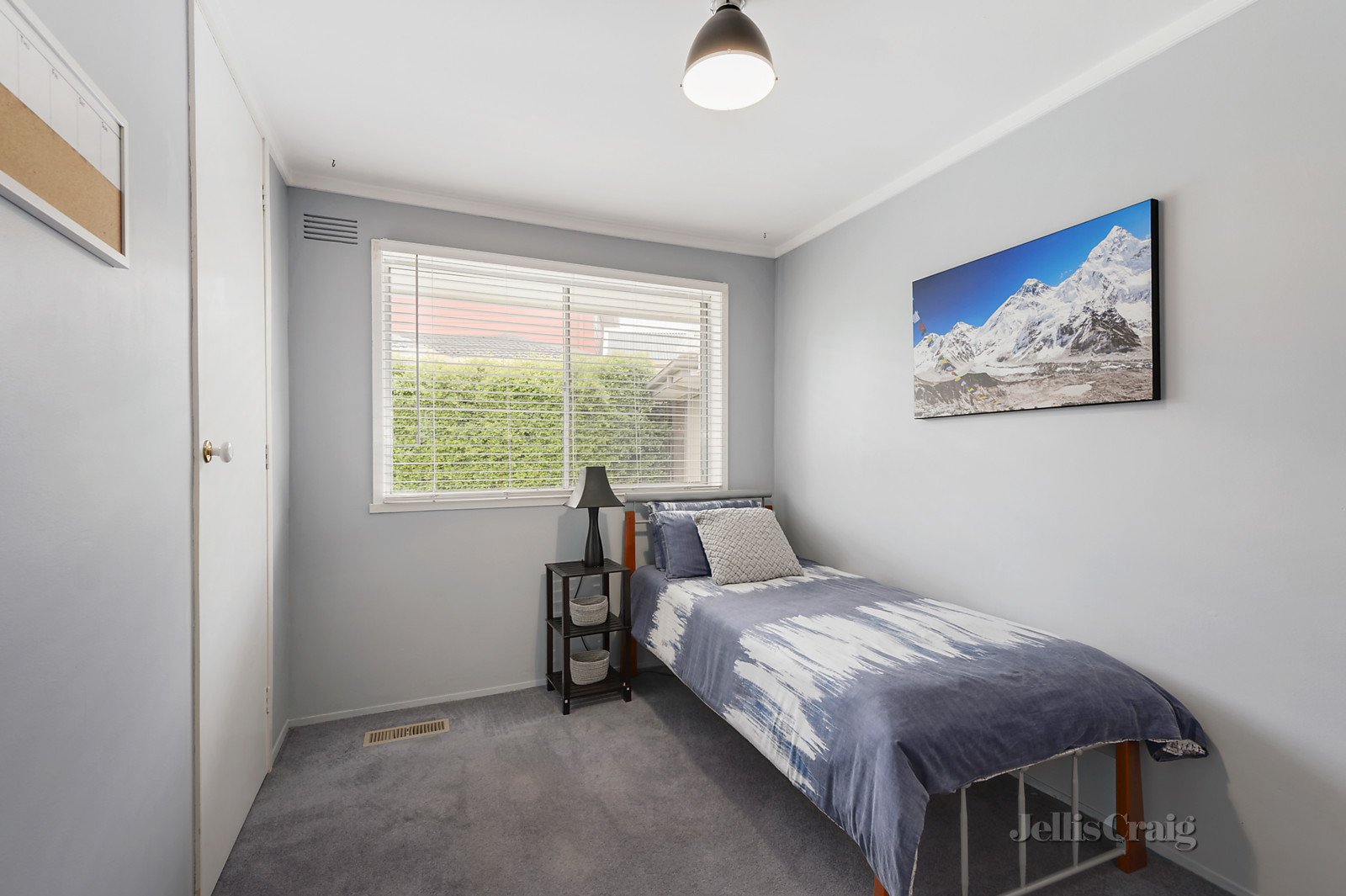 23 Aminya Crescent, Yallambie image 7