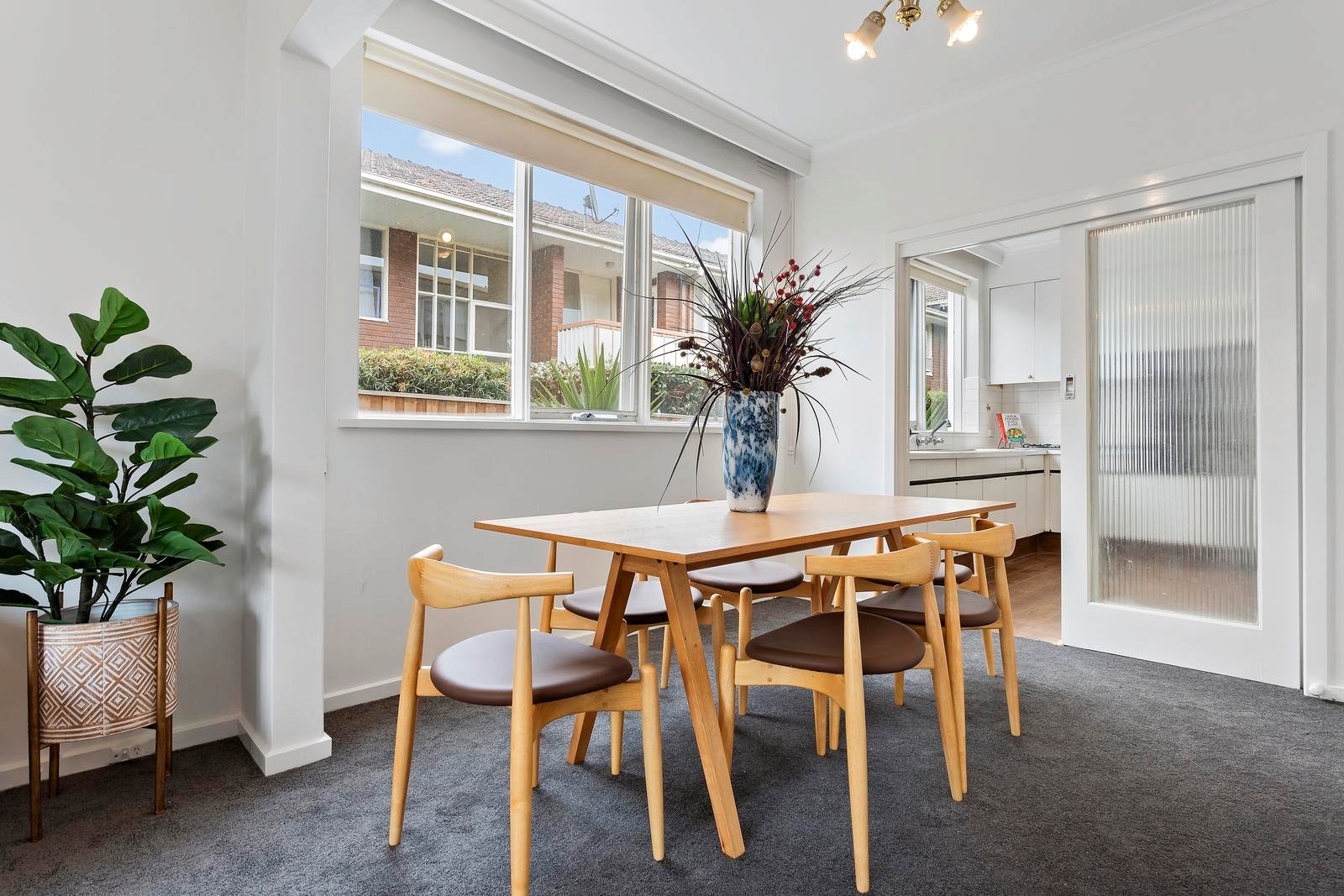 Property Gallery Thumbnail 6