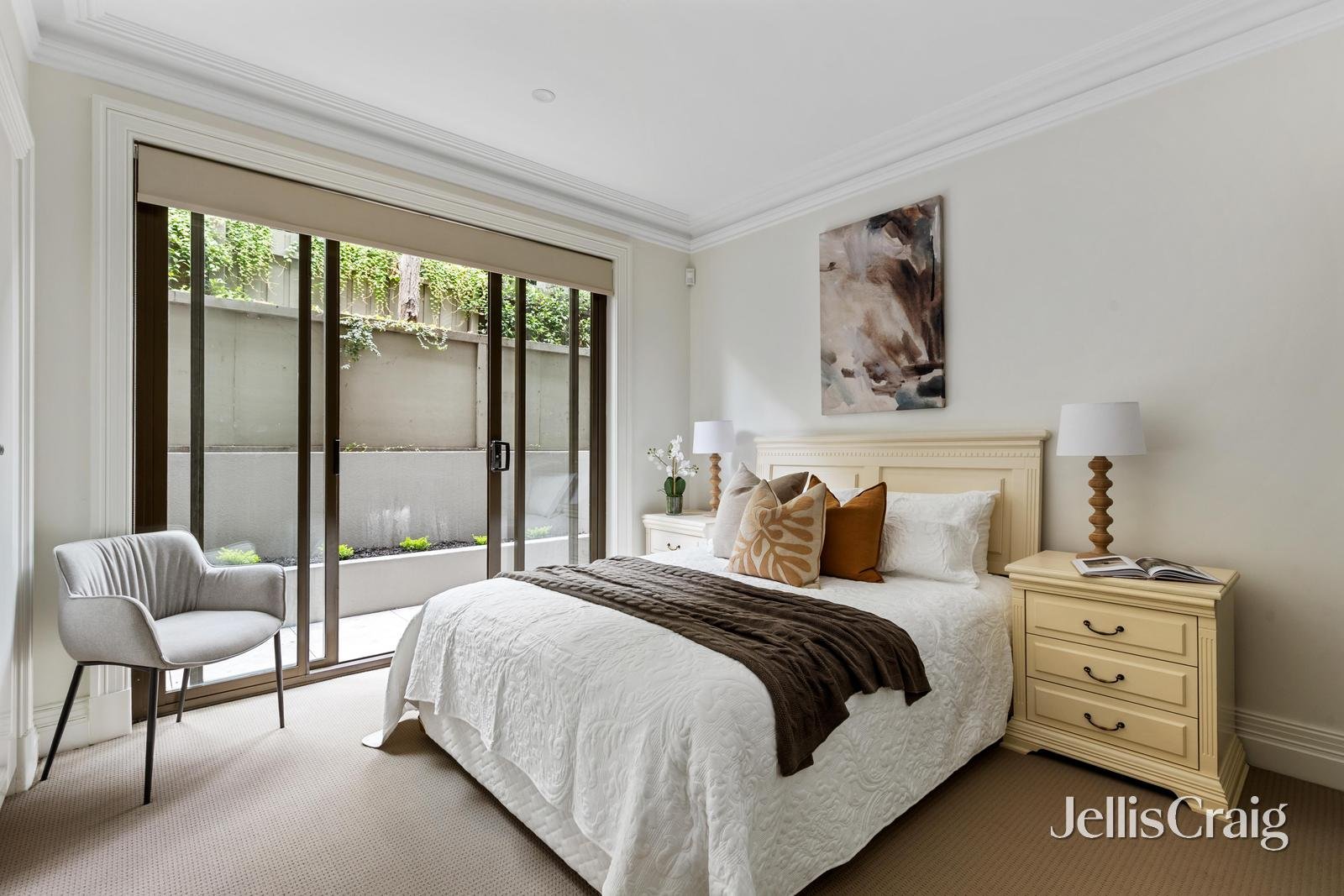 2/3 Ascot Street, Malvern image 7