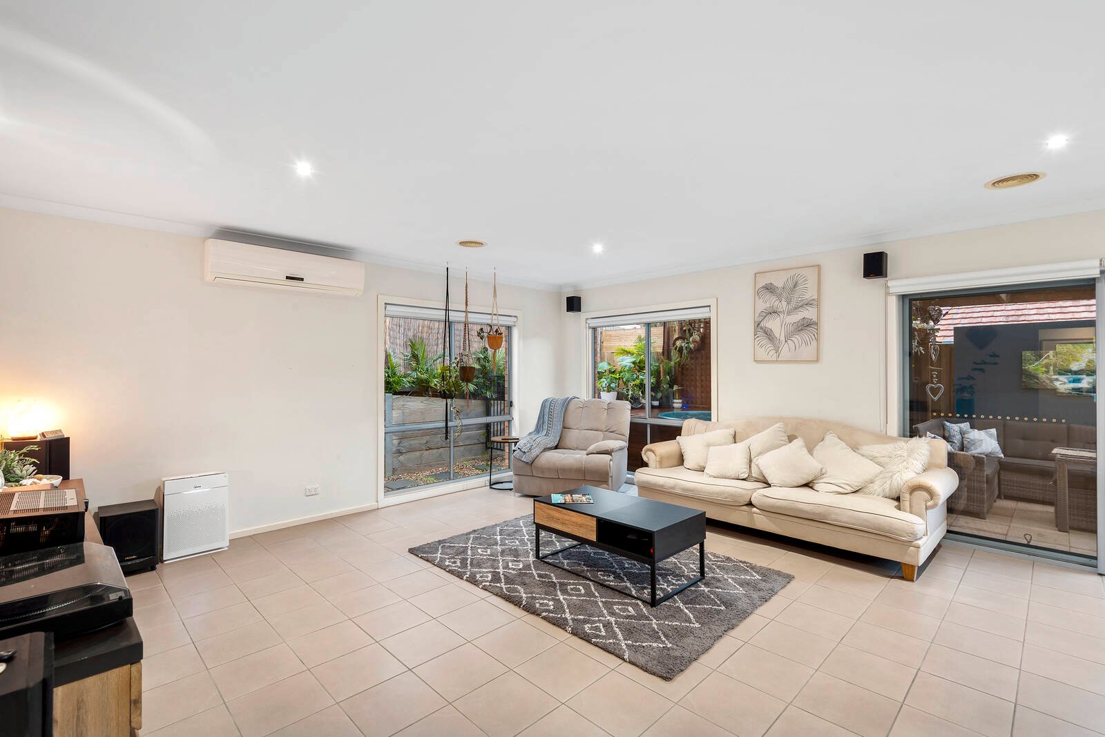 Property Gallery - Main Image