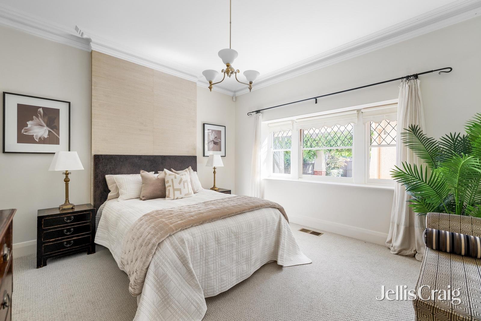 23 Athelstan Road, Camberwell image 9