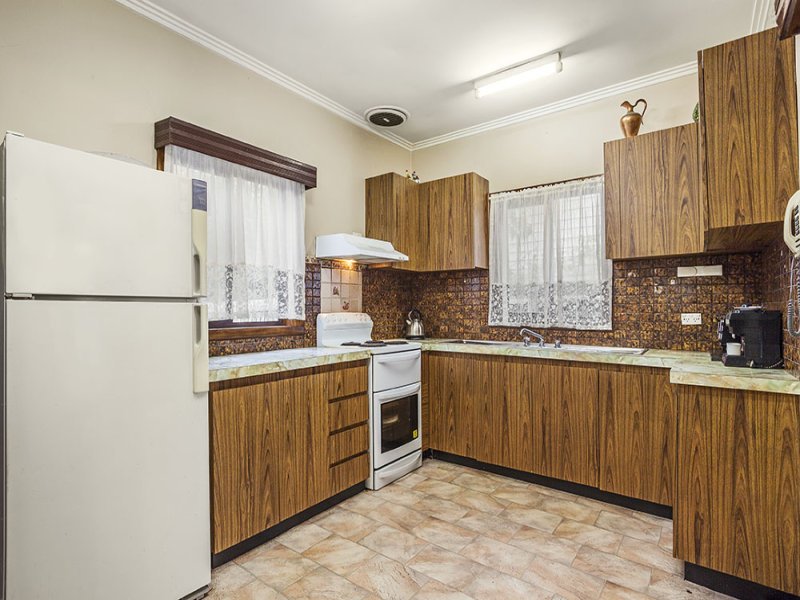 Property Gallery Thumbnail 4