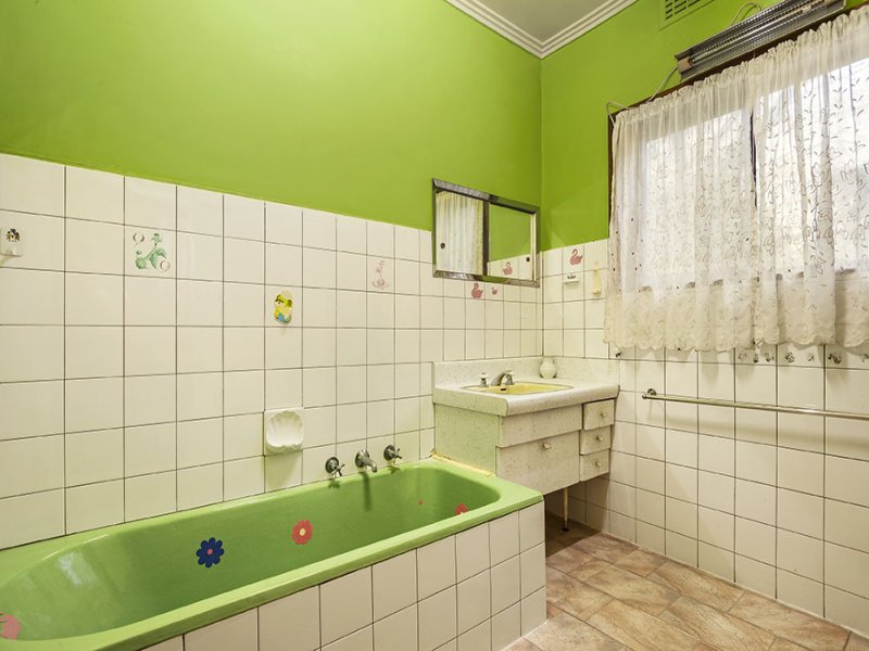 Property Gallery Thumbnail 7
