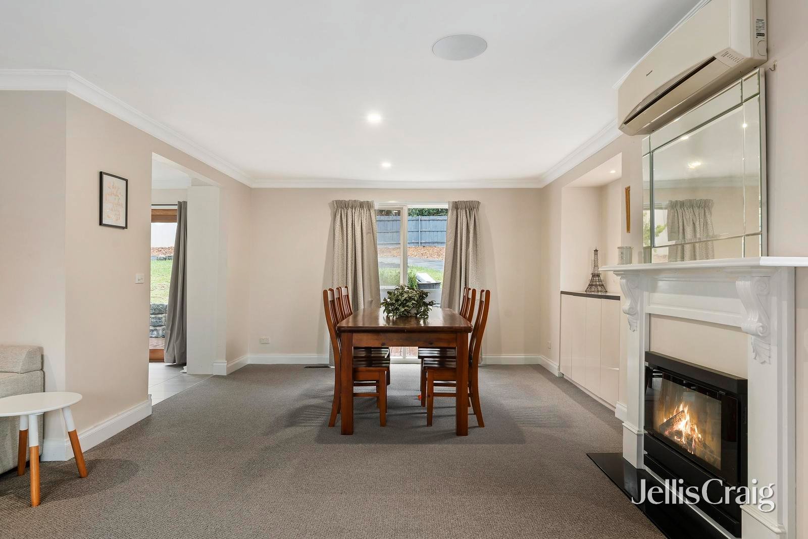 23 Barina Avenue, Mooroolbark image 4