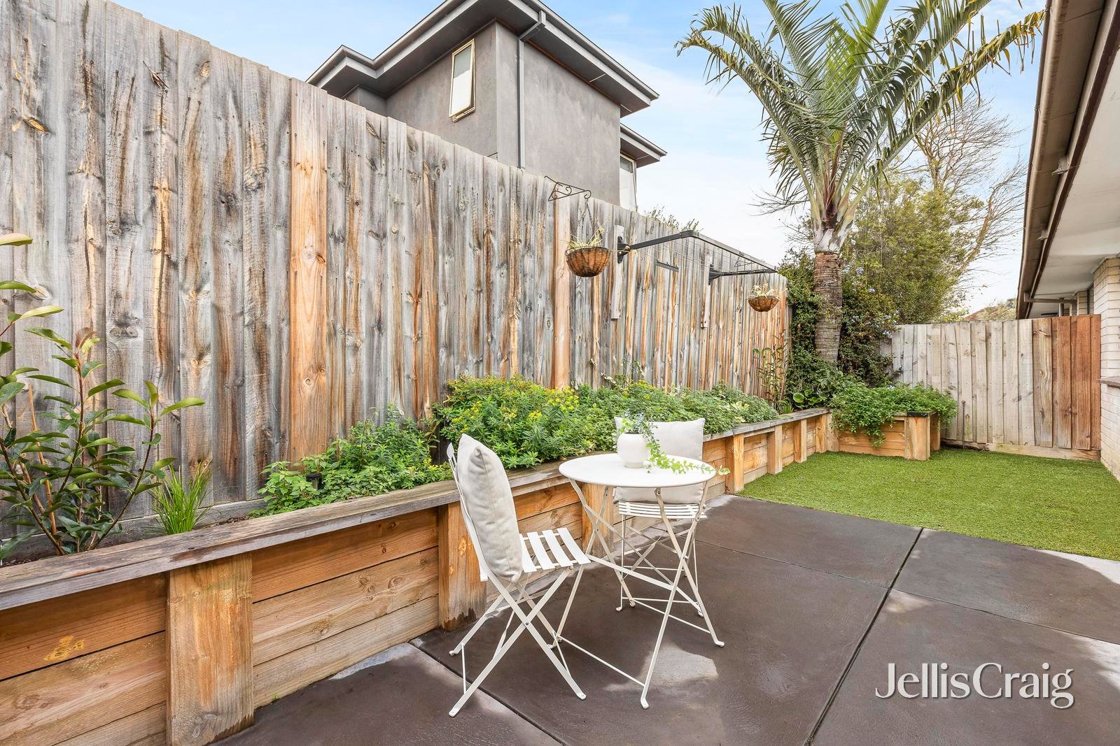 2/3 Barker Street, Cheltenham image 10