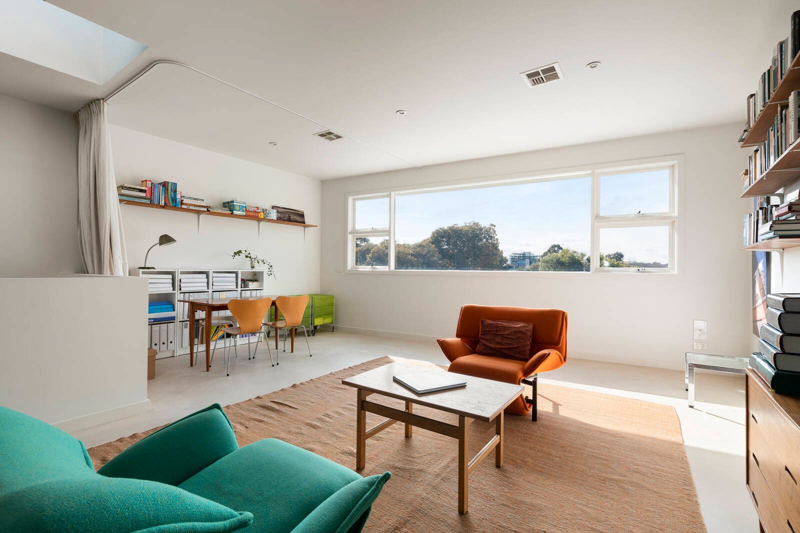Property Gallery Thumbnail 8