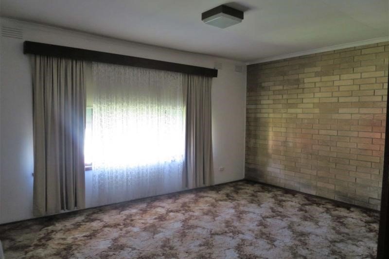 2/3 Bedford Road, Ringwood image 3