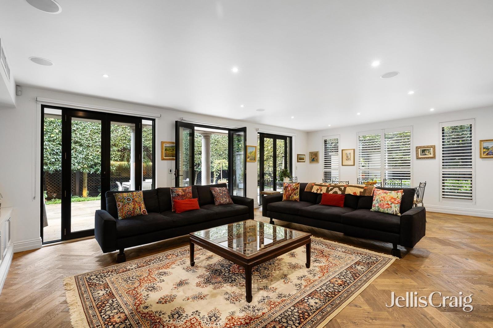 2/3 Bell Street, Armadale image 4