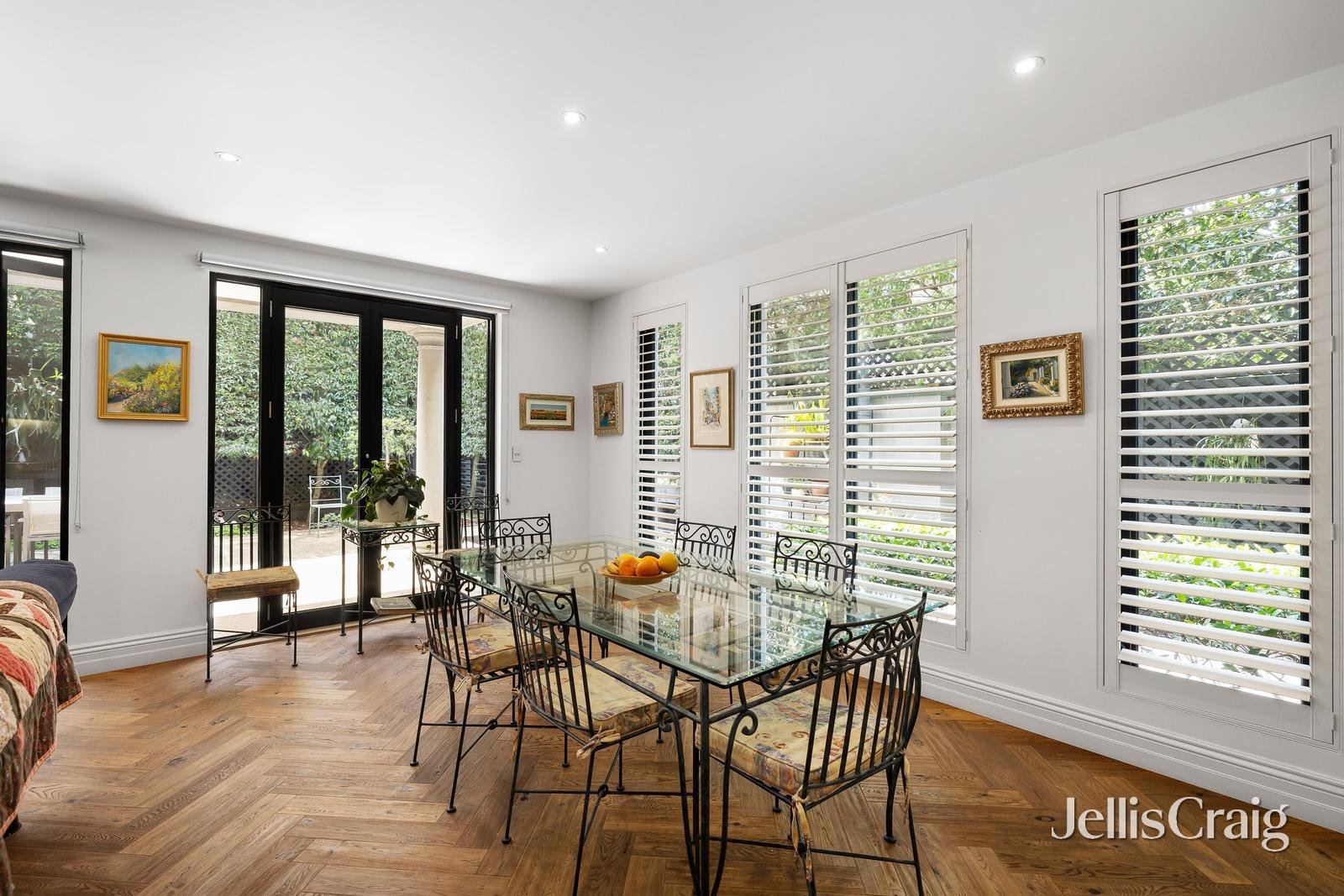 2/3 Bell Street, Armadale image 5