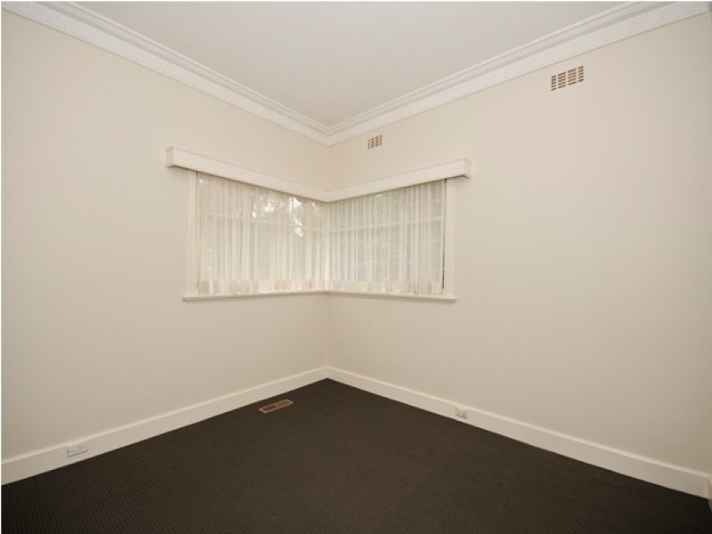 23 Birmingham Road, Mount&nbsp;Evelyn image 3