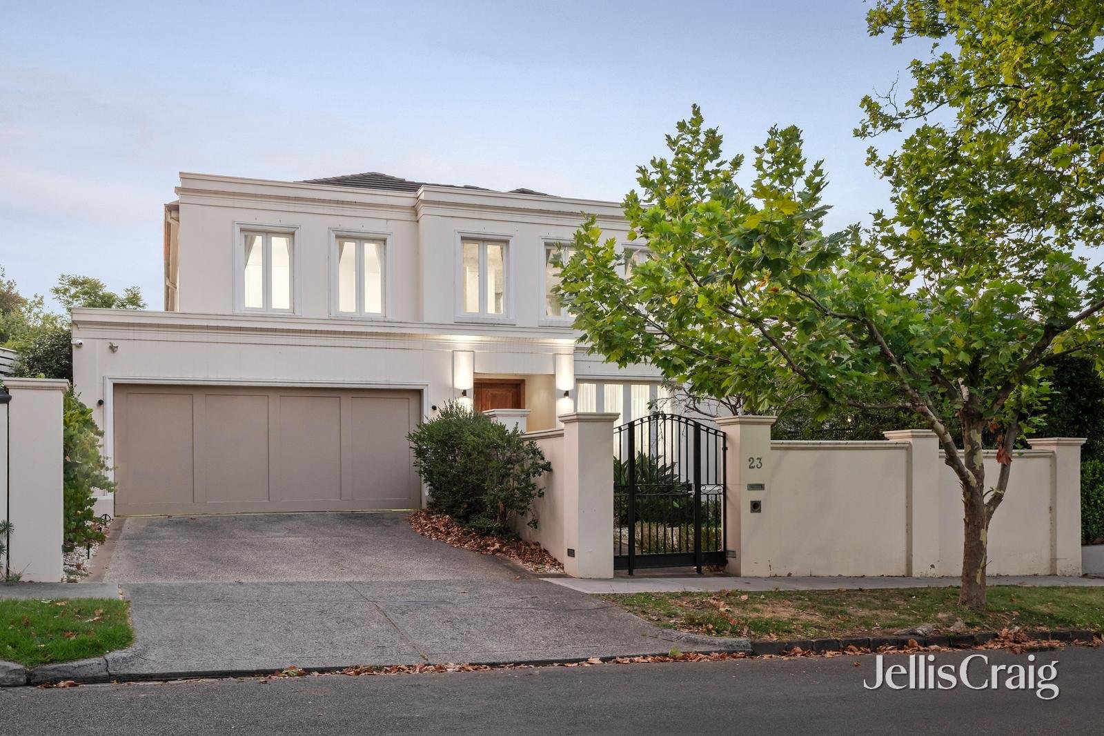 23 Bonview Road, Malvern image 2
