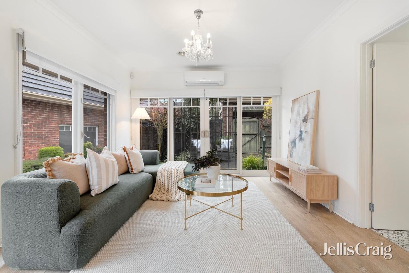 2/3 Bowen Road, Doncaster&nbsp;East image 3