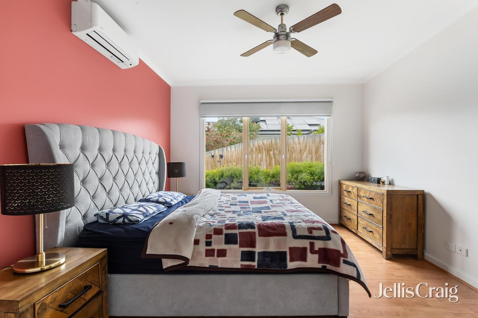 2/3 Brady Road, Bentleigh East image 5