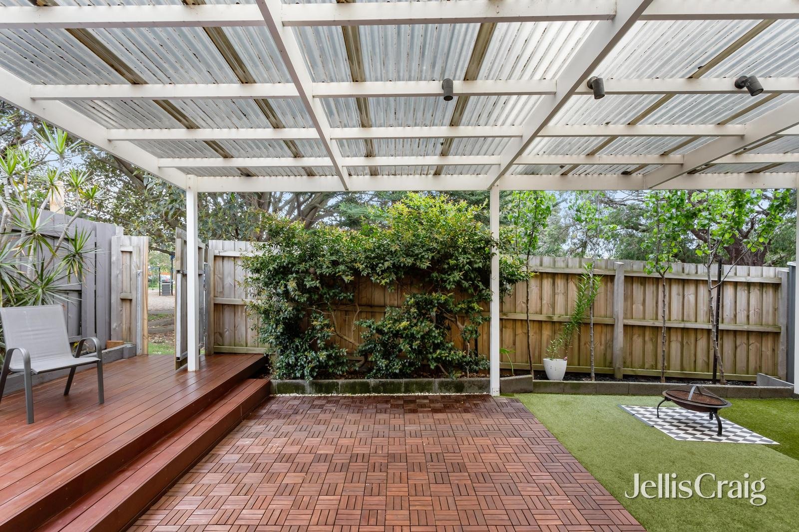 2/3 Brady Road, Bentleigh East image 10