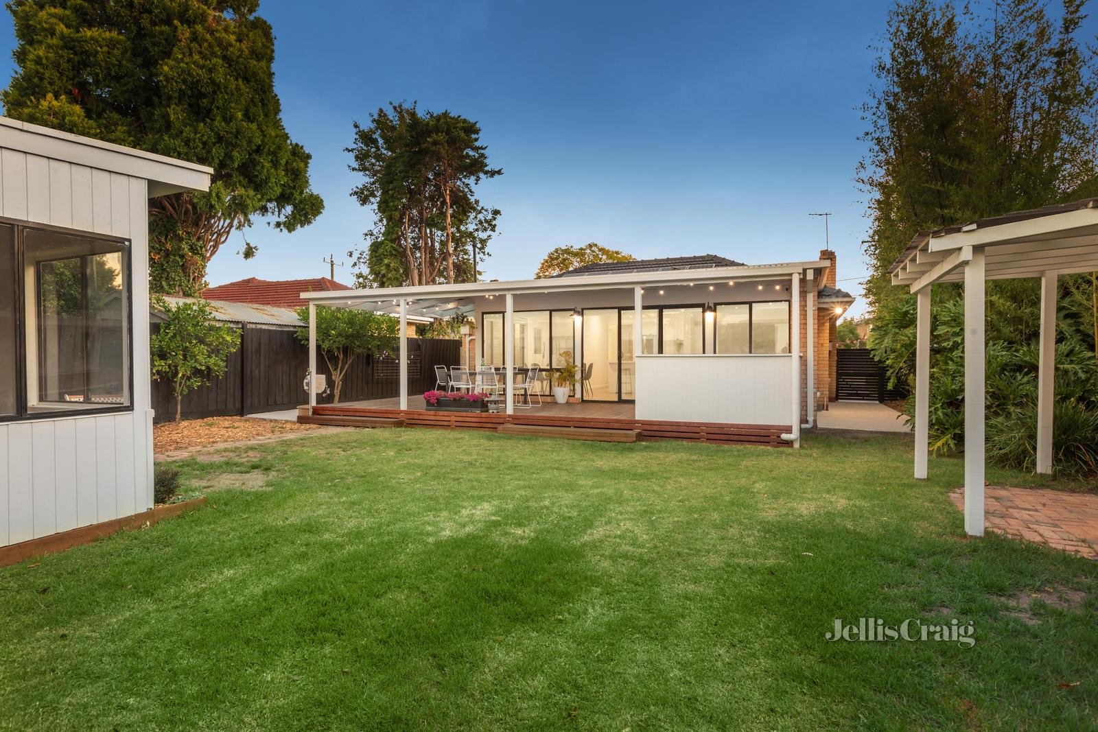 23 Brosnan Road, Bentleigh East image 12