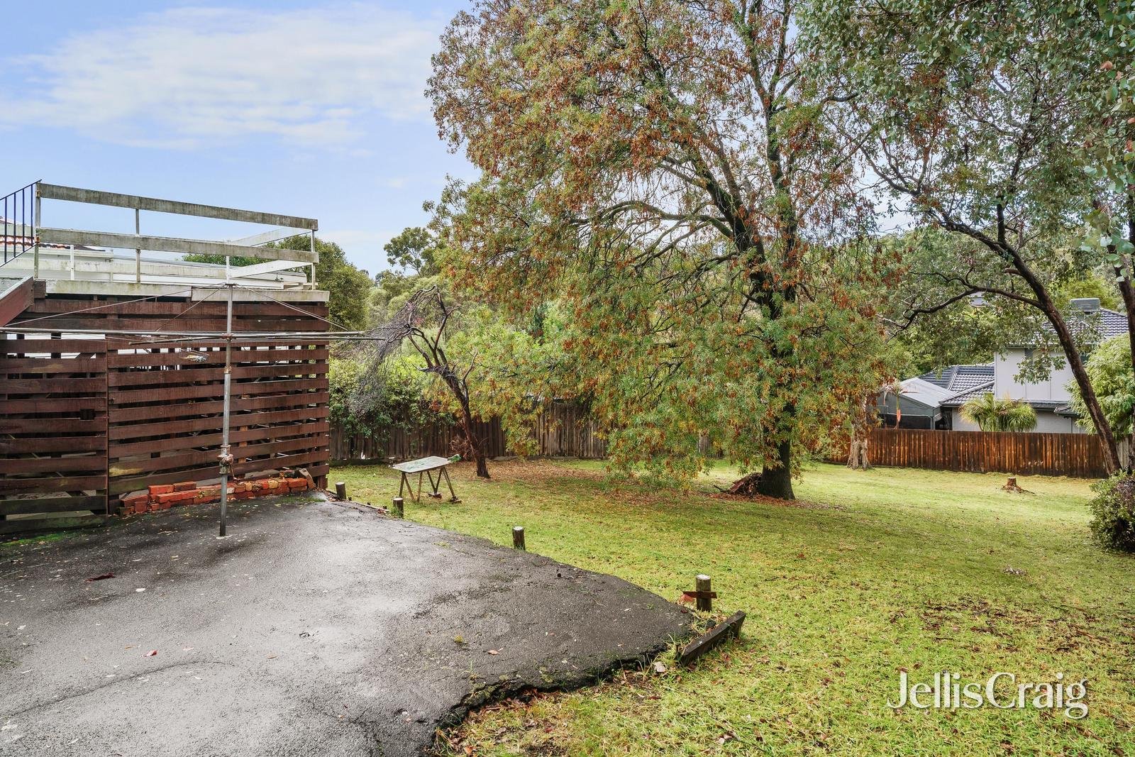 23 Brownes Crescent, Eltham image 7