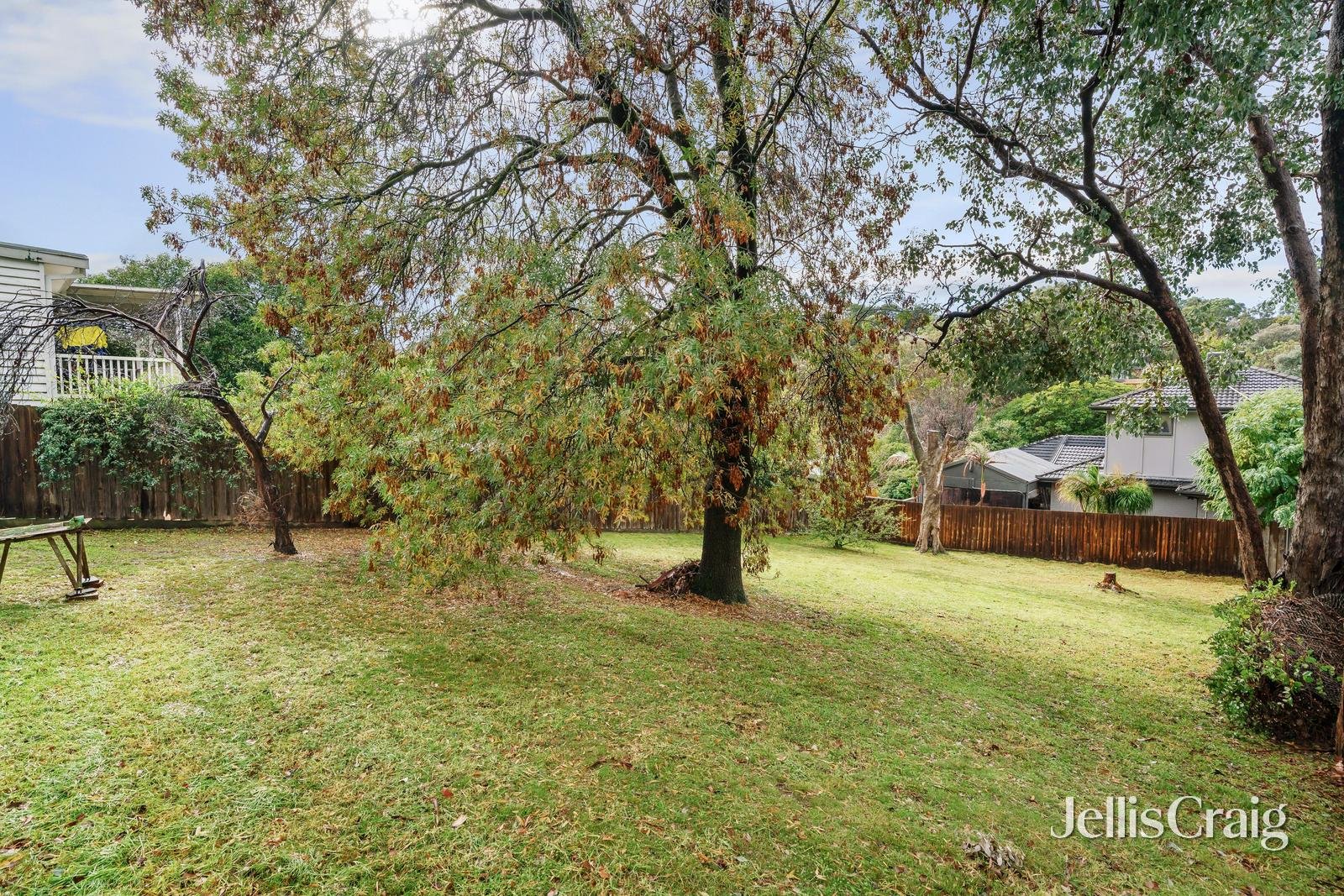 23 Brownes Crescent, Eltham image 8