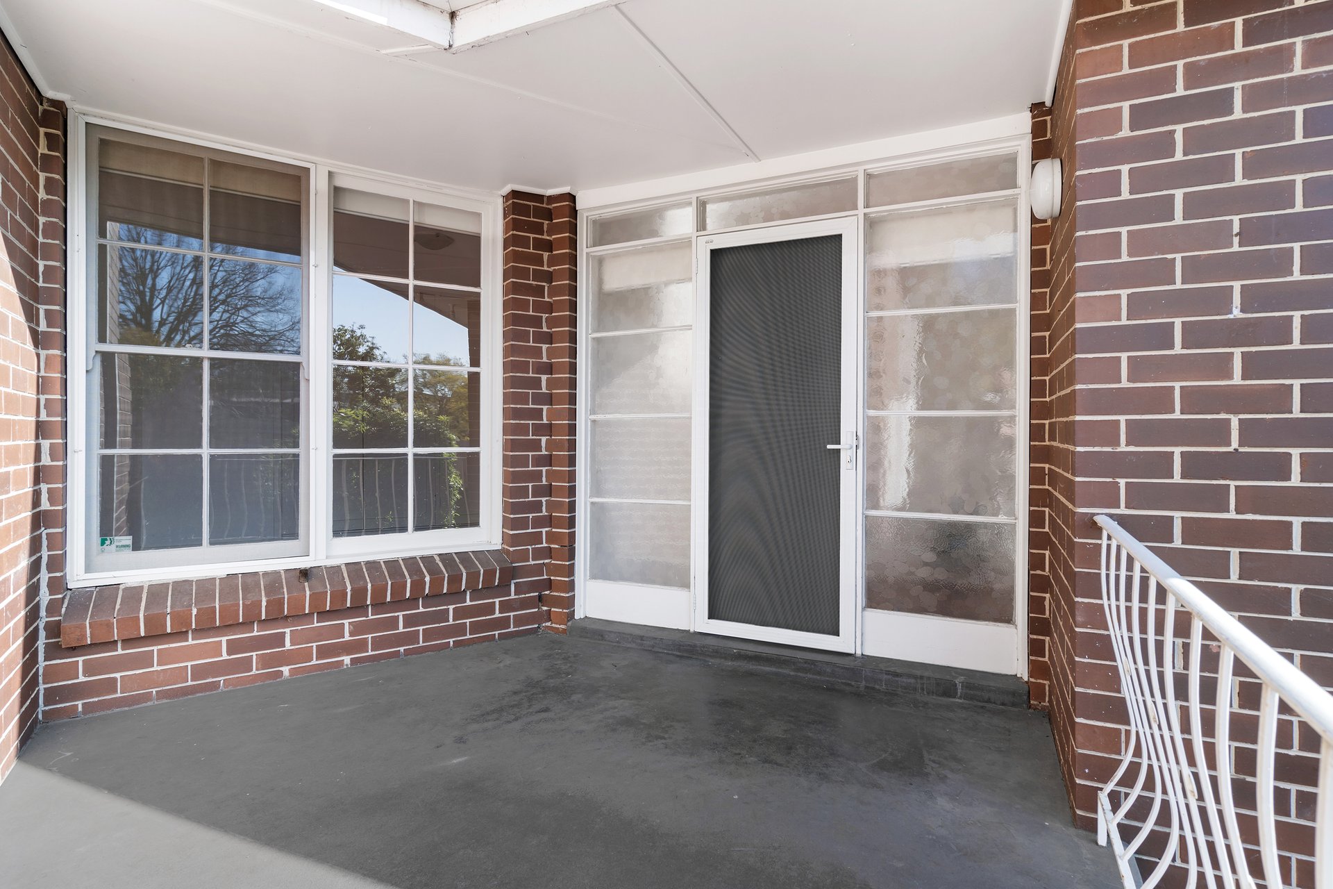2/3 Byron Street, Canterbury image 10